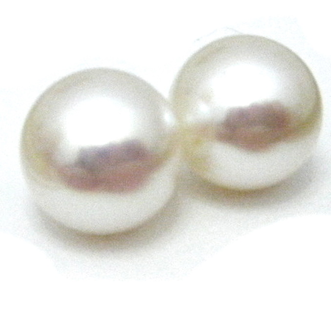 White Round 9mm Pearls